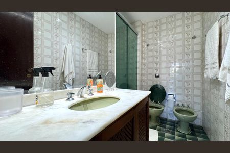 Apartamento à venda com 113m², 2 quartos e 1 vagaBanheiro