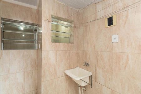 Casa para alugar com 40m², 1 quarto e sem vagaÁrea de Serviço