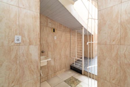 Casa para alugar com 40m², 1 quarto e sem vagaÁrea de Serviço