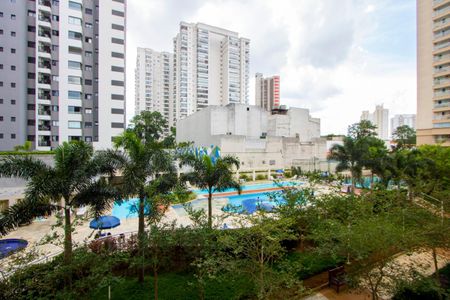 Apartamento para alugar com 64m², 2 quartos e 1 vagaVista da varanda