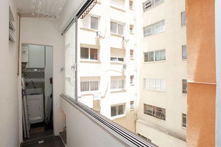 Apartamento à venda com 92m², 3 quartos e 1 vagaÁrea de Serviço