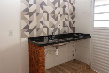 Studio para alugar com 20m², 1 quarto e sem vaga Studio para alugar com 20m², 1 quarto e sem vagaCozinha e Área de Serviço