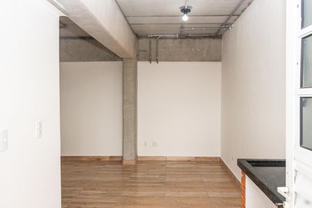 Quarto/Cozinha de kitnet/studio para alugar com 1 quarto, 20m² em Jardim Domitila, São Paulo