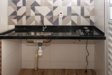 Studio para alugar com 20m², 1 quarto e sem vaga Studio para alugar com 20m², 1 quarto e sem vagaCozinha e Área de Serviço