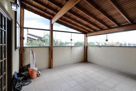 Apartamento para alugar com 104m², 2 quartos e 2 vagasVaranda