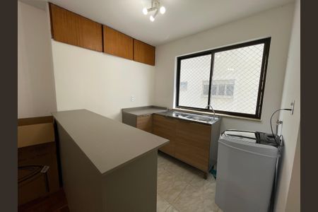 Apartamento à venda com 48m², 2 quartos e sem vaga