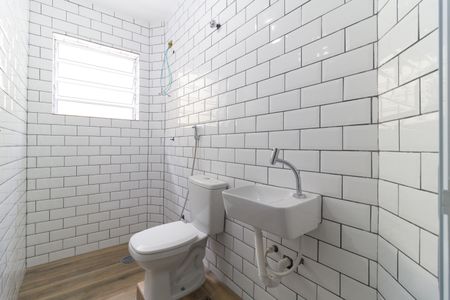 Banheiro  de apartamento para alugar com 1 quarto, 60m² em Jardim Vergueiro, São Paulo