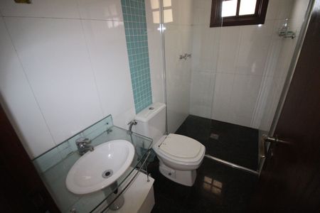 Casa à venda com 450m², 6 quartos e 4 vagasSuite Quarto 2