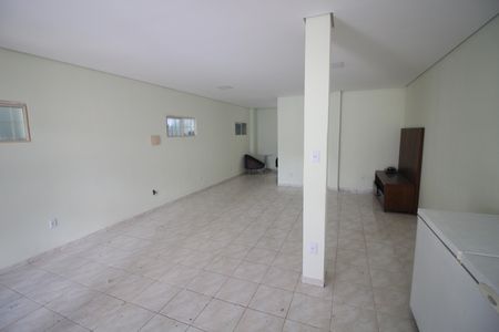 Casa à venda com 450m², 6 quartos e 4 vagasSala 2