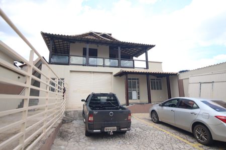 Casa à venda com 450m², 6 quartos e 4 vagasQuintal