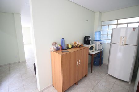 Casa à venda com 450m², 6 quartos e 4 vagasCozinha 2