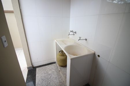 Casa à venda com 450m², 6 quartos e 4 vagasÁrea de Serviço