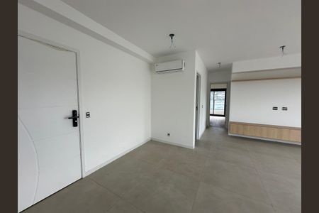 Apartamento para alugar com 123m², 2 quartos e 2 vagas Apartamento para alugar com 123m², 2 quartos e 2 vagasSala
