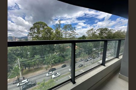 Apartamento para alugar com 123m², 2 quartos e 2 vagas Apartamento para alugar com 123m², 2 quartos e 2 vagasVaranda