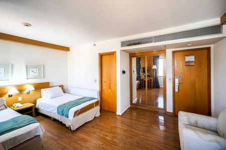 Quarto e sala de kitnet/studio à venda com 1 quarto, 28m² em Tatuapé, São Paulo