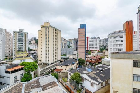 Apartamento para alugar com 260m², 5 quartos e 2 vagas Apartamento para alugar com 260m², 5 quartos e 2 vagasVaranda