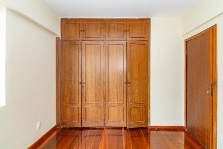 Apartamento para alugar com 260m², 5 quartos e 2 vagas Apartamento para alugar com 260m², 5 quartos e 2 vagasQuarto 2