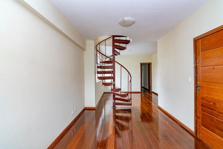 Sala 1 de apartamento para alugar com 5 quartos, 260m² em Coracao de Jesus, Belo Horizonte