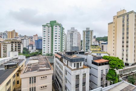 Apartamento para alugar com 260m², 5 quartos e 2 vagas Apartamento para alugar com 260m², 5 quartos e 2 vagasSala 1
