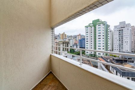 Apartamento para alugar com 260m², 5 quartos e 2 vagas Apartamento para alugar com 260m², 5 quartos e 2 vagasVaranda