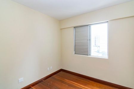 Apartamento para alugar com 260m², 5 quartos e 2 vagas Apartamento para alugar com 260m², 5 quartos e 2 vagasQuarto 3