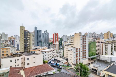 Apartamento para alugar com 260m², 5 quartos e 2 vagas Apartamento para alugar com 260m², 5 quartos e 2 vagasVaranda