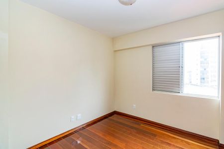 Apartamento para alugar com 260m², 5 quartos e 2 vagas Apartamento para alugar com 260m², 5 quartos e 2 vagasQuarto 4
