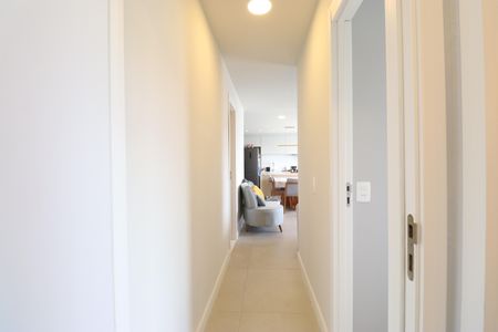 Apartamento à venda com 68m², 2 quartos e 1 vagaCorredor