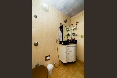 Apartamento para alugar com 110m², 3 quartos e 1 vaga Apartamento para alugar com 110m², 3 quartos e 1 vagaBanheiro Social