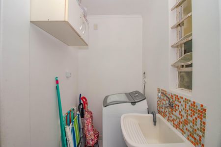 Apartamento à venda com 87m², 3 quartos e sem vaga Apartamento à venda com 87m², 3 quartos e sem vagaCozinha e Área de Serviço