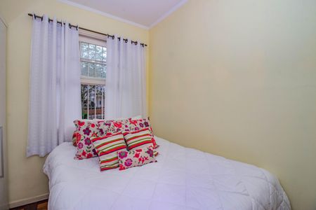Quarto 1 de apartamento à venda com 3 quartos, 87m² em Petrópolis, Porto Alegre