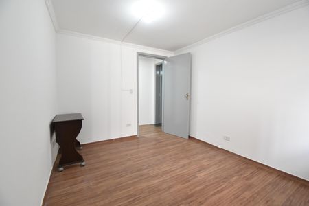 Quarto de casa para alugar com 1 quarto, 50m² em Cajuru, Curitiba