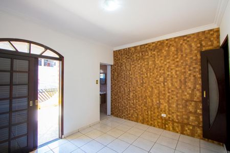 Casa para alugar com 180m², 3 quartos e 2 vagasQuarto 1 - Suíte
