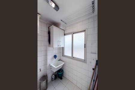 Studio à venda com 45m², 1 quarto e 2 vagas Studio à venda com 45m², 1 quarto e 2 vagasCozinha e Área de Serviço