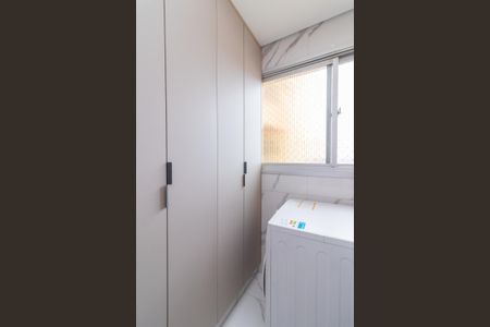 Apartamento para alugar com 55m², 2 quartos e 1 vagaÁrea de Serviço