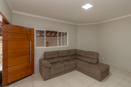 Sala  de casa para alugar com 2 quartos, 120m² em Jardim Maria Antonia (nova Veneza), Sumaré