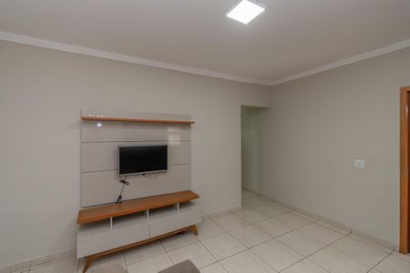 Sala  de casa para alugar com 2 quartos, 120m² em Jardim Maria Antonia (nova Veneza), Sumaré