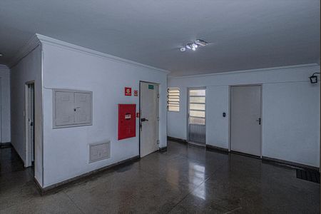 Apartamento para alugar com 90m², 2 quartos e 1 vaga Apartamento para alugar com 90m², 2 quartos e 1 vagahall de entrada_3