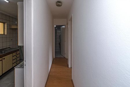 Apartamento para alugar com 90m², 2 quartos e 1 vaga Apartamento para alugar com 90m², 2 quartos e 1 vagacorredor para os cômodos_1