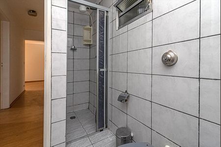 Apartamento para alugar com 90m², 2 quartos e 1 vaga Apartamento para alugar com 90m², 2 quartos e 1 vagabanheiro social_3