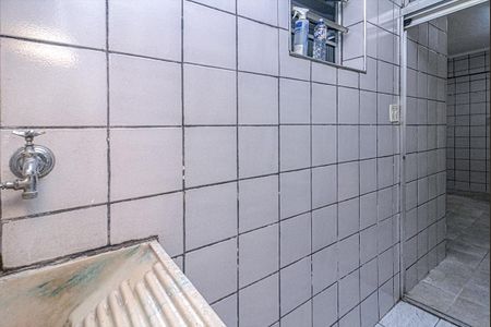 Apartamento para alugar com 90m², 2 quartos e 1 vaga Apartamento para alugar com 90m², 2 quartos e 1 vagaárea de serviço_4