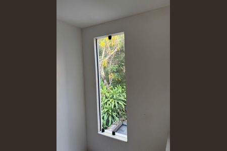 Casa de Condomínio para alugar com 2 quartos, 136m² em Vargem Grande, Rio de Janeiro