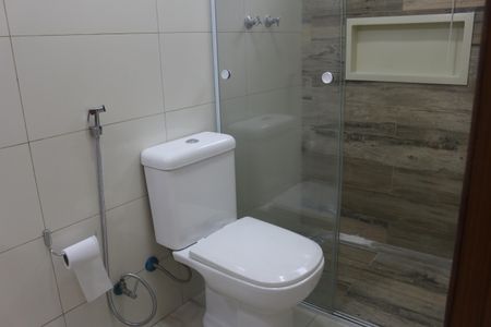 Apartamento para alugar com 70m², 2 quartos e 1 vagaBanheiro da Suíte