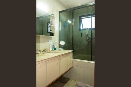 Apartamento à venda com 167m², 3 quartos e 2 vagasBanheiro da Suíte