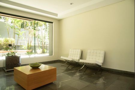 Apartamento à venda com 167m², 3 quartos e 2 vagasHall social