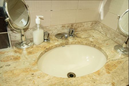 Apartamento à venda com 167m², 3 quartos e 2 vagasBanheiro