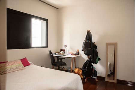 Apartamento à venda com 167m², 3 quartos e 2 vagasQuarto 1