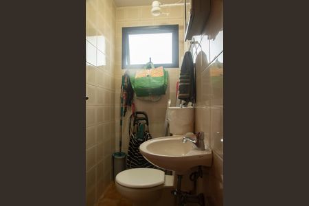 Apartamento à venda com 167m², 3 quartos e 2 vagasBanheiro de Serviço