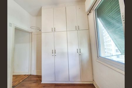 Apartamento à venda com 64m², 2 quartos e sem vagaQuarto 2 - Armários