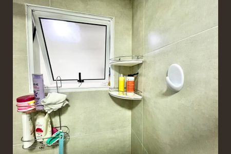 Apartamento à venda com 41m², 2 quartos e sem vaga Apartamento à venda com 41m², 2 quartos e sem vagaBanheiro